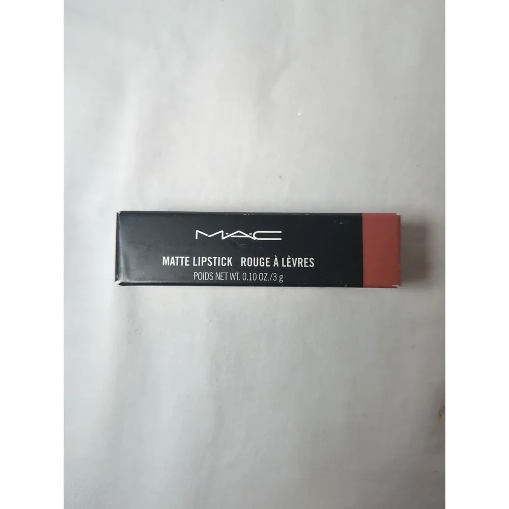 Mac Matte Lipstick Rouge A Levres Velvet Teddy 617 New in Box